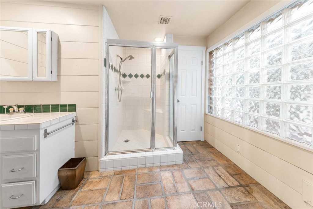 4949 Strohm Avenue #4949 - Photo 4 of 35