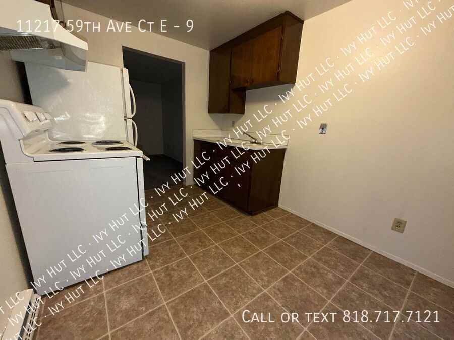 11217 59th Avenue Court East #9 - Photo 7 of 14