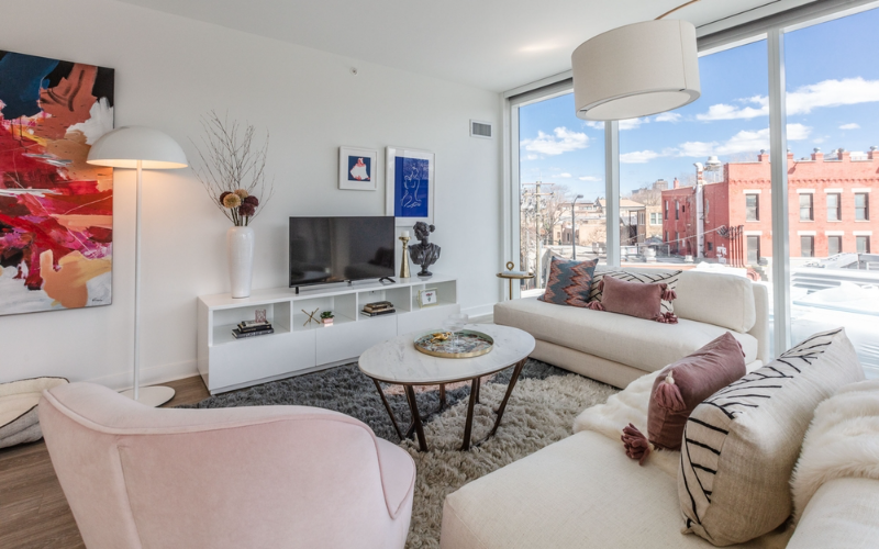 2359 N Lincoln Ave #1305 - Photo 4 of 22