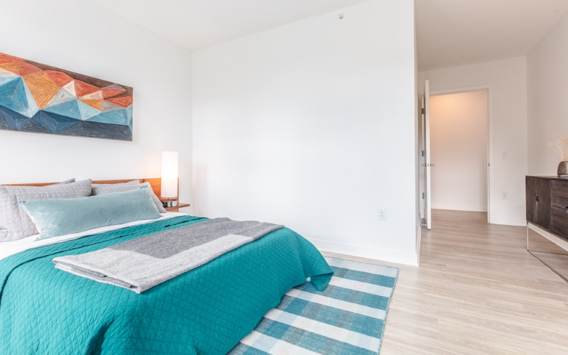 2359 N Lincoln Ave #1305 - Photo 5 of 22