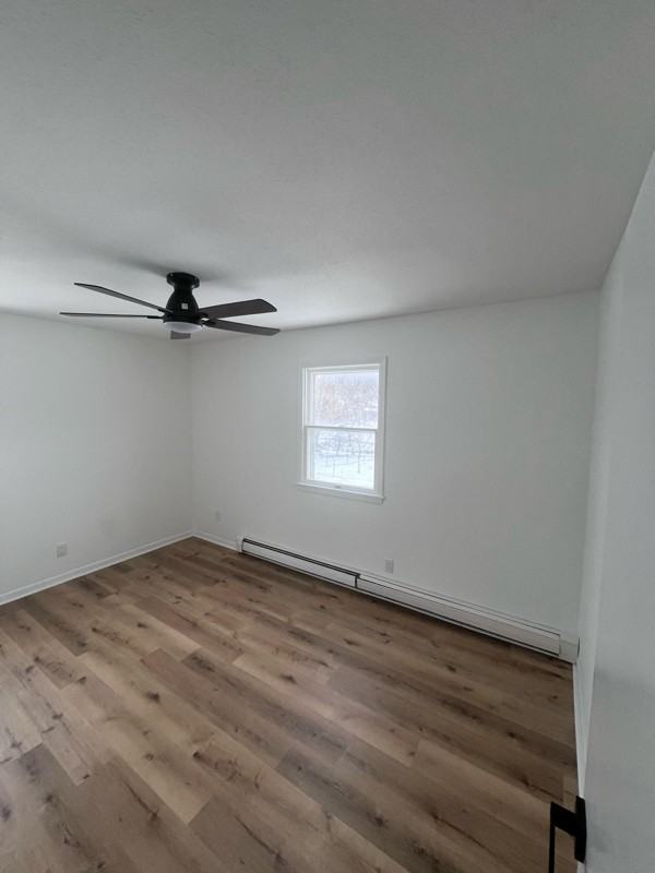 704 East 14th Street #4 - Photo 4 of 7