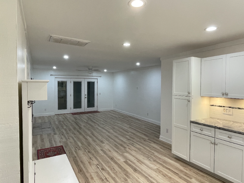 44 Salt Marsh Dr - Photo 3 of 20