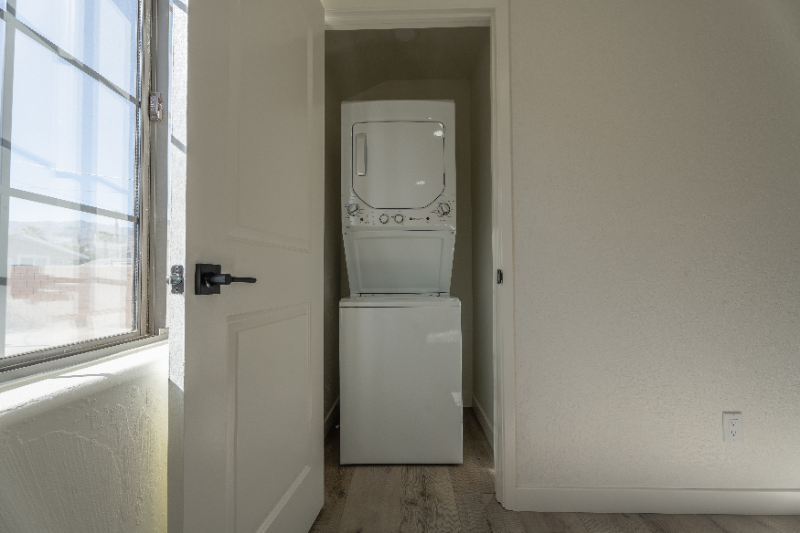 73345 Royal Palm Dr #1 - Photo 4 of 14