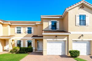 featured image of 1462 Pacific Road