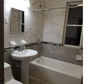 69 James St #302 - Photo 2 of 4