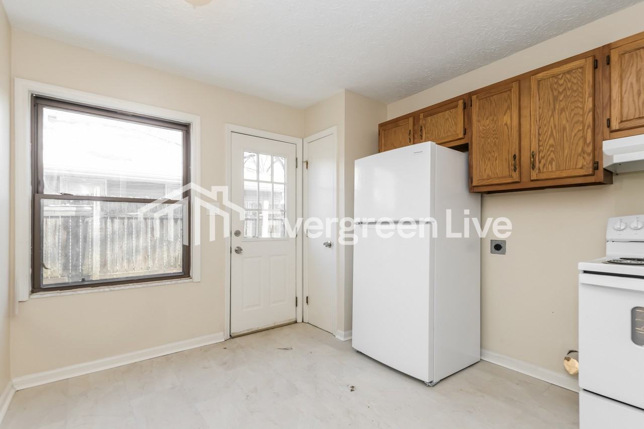 2436 Ned Dr - Photo 6 of 16