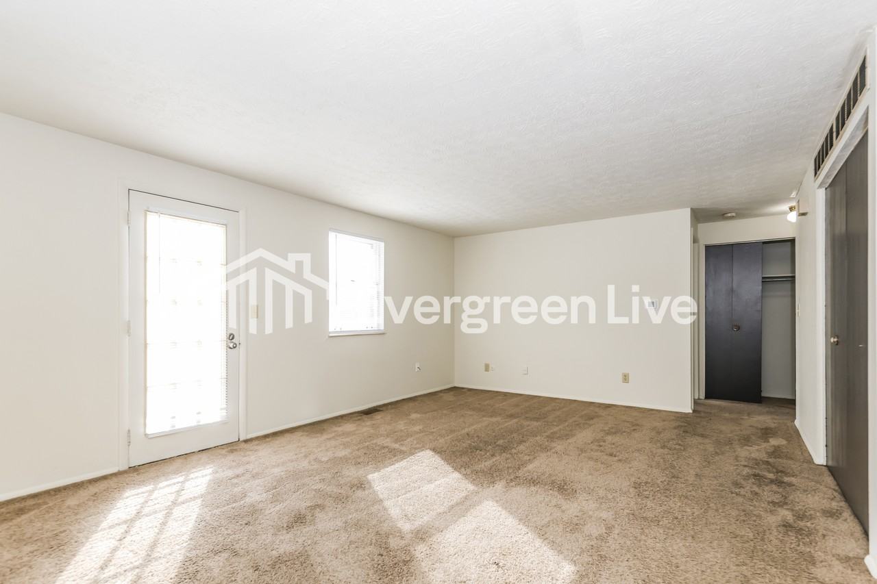 8062 Mount Hood - Photo 6 of 16