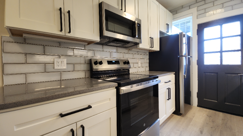 7507 Oxford Dr #3rdFL - Photo 5 of 6