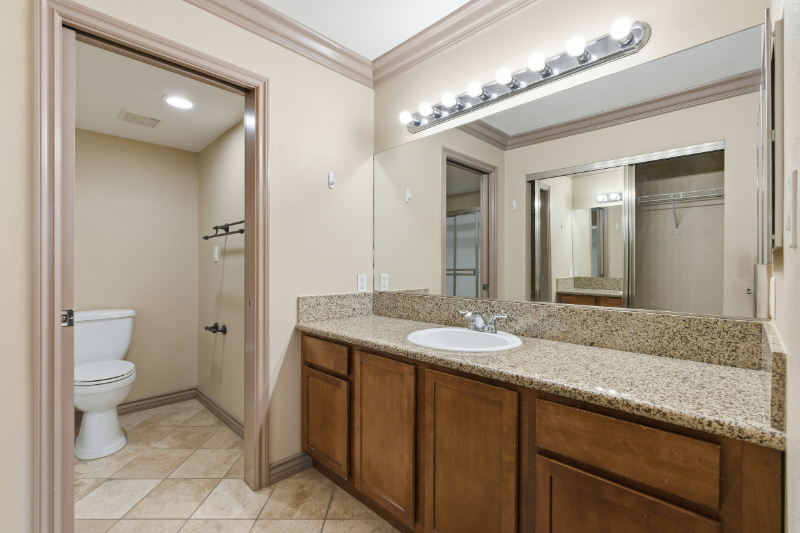 7675 North First Street #109 - Photo 7 of 19