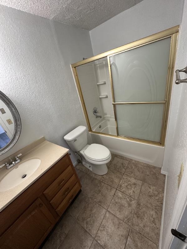 12919 East 31st Street South - Photo 2 of 9