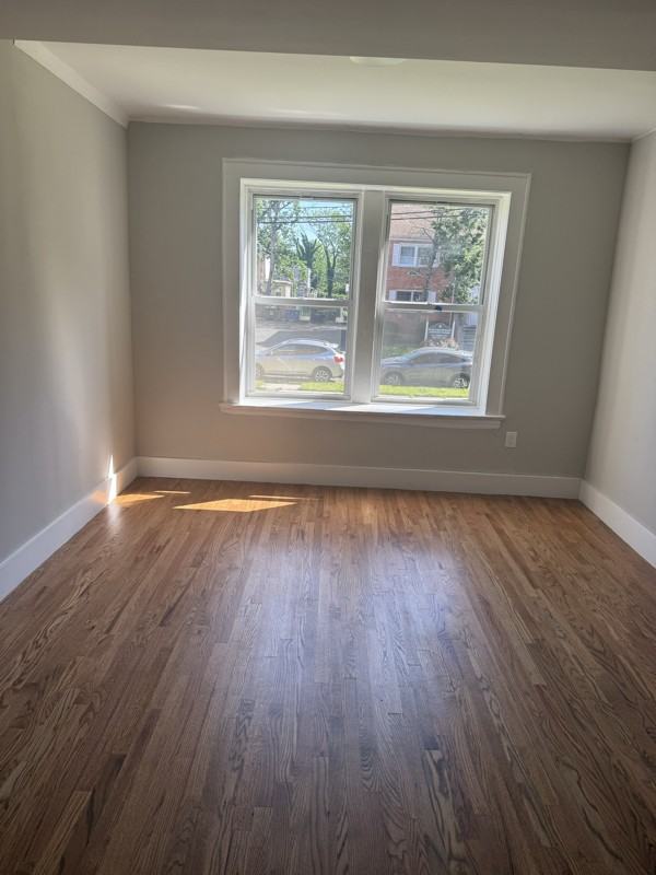 501 W 7th St - Photo 4 of 10