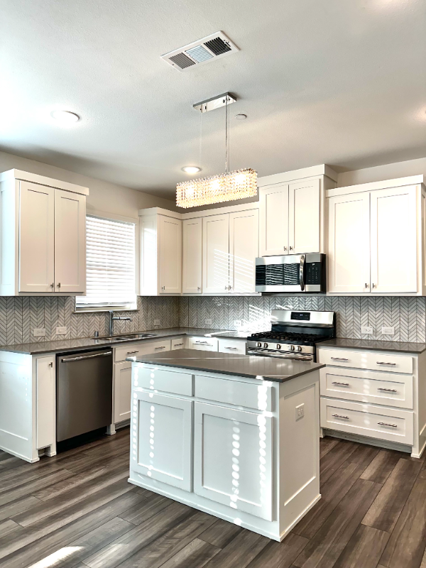 691 Vista Oaks Rd - Photo 2 of 20