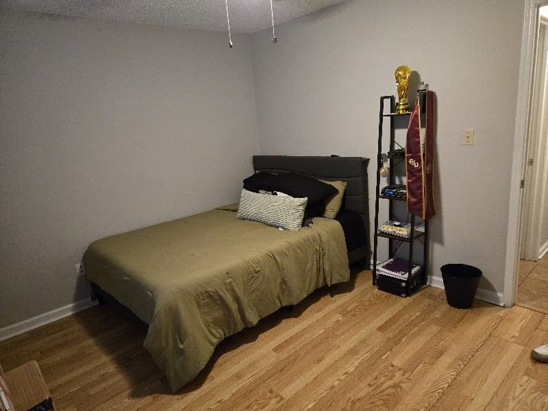 217 Columbia Drive - Photo 2 of 4