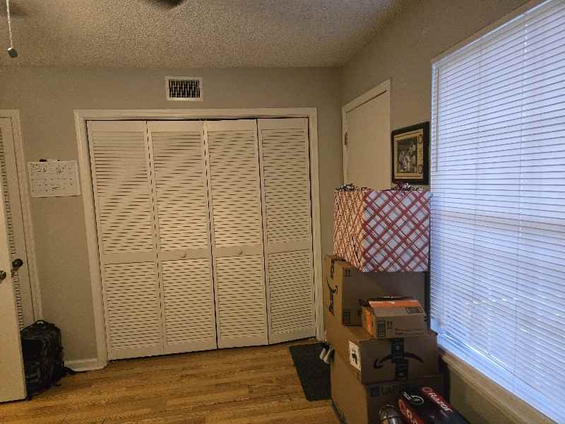 217 Columbia Drive - Photo 3 of 4