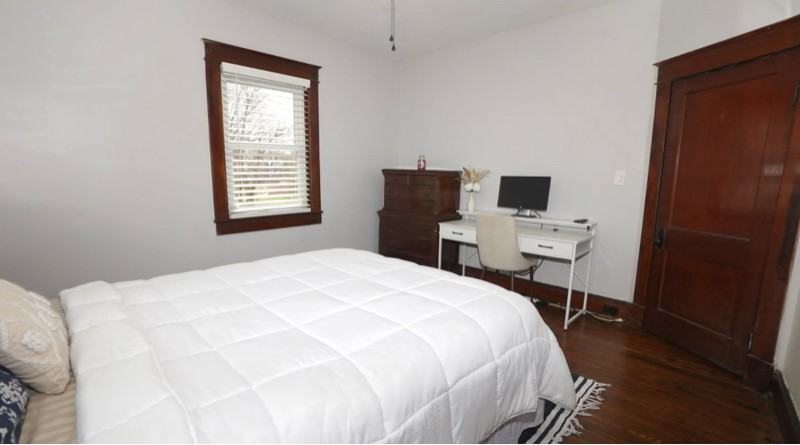 4603 White Ave - Photo 3 of 10