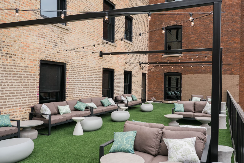 1517 W Monroe St - Photo 7 of 12