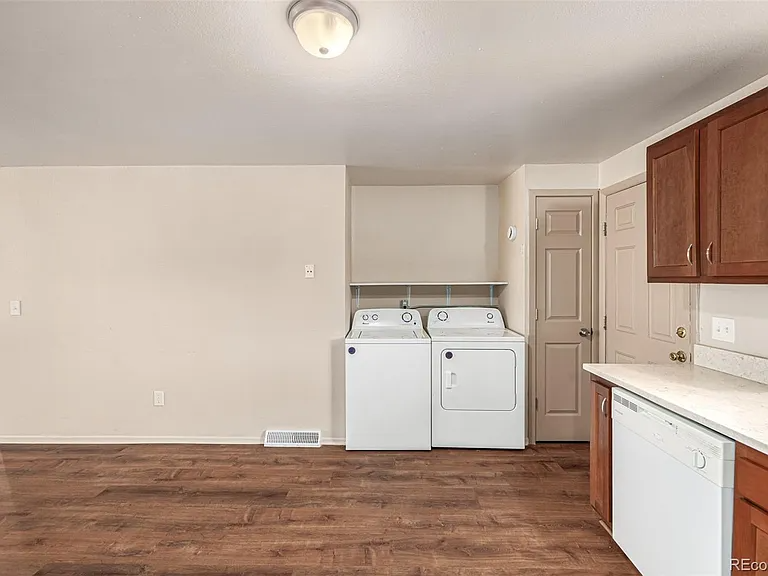 1601 Nome St #1601 - Photo 6 of 19