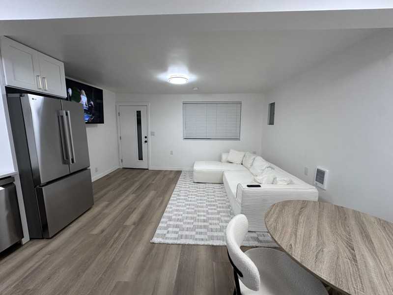 1747 Ne 147th St - Photo 7 of 20