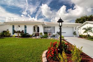featured image of 3906 Chinaberry Road