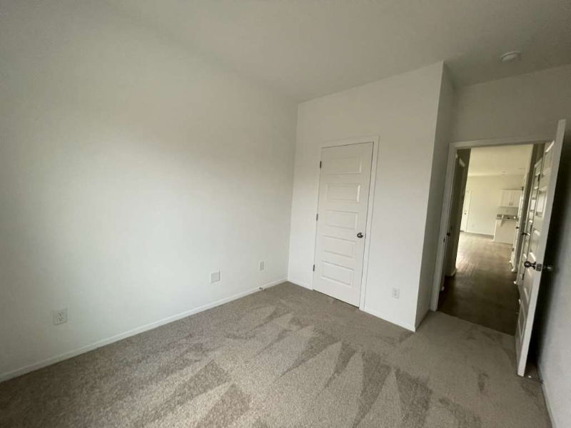 6721 Southwest Dignity Street - Photo 7 of 17