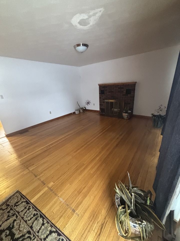 1473 Linn Street #NA - Photo 4 of 15