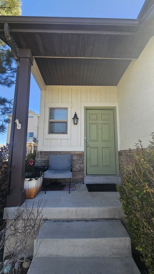 2718 North Elm Drive #NA - Photo 2 of 44