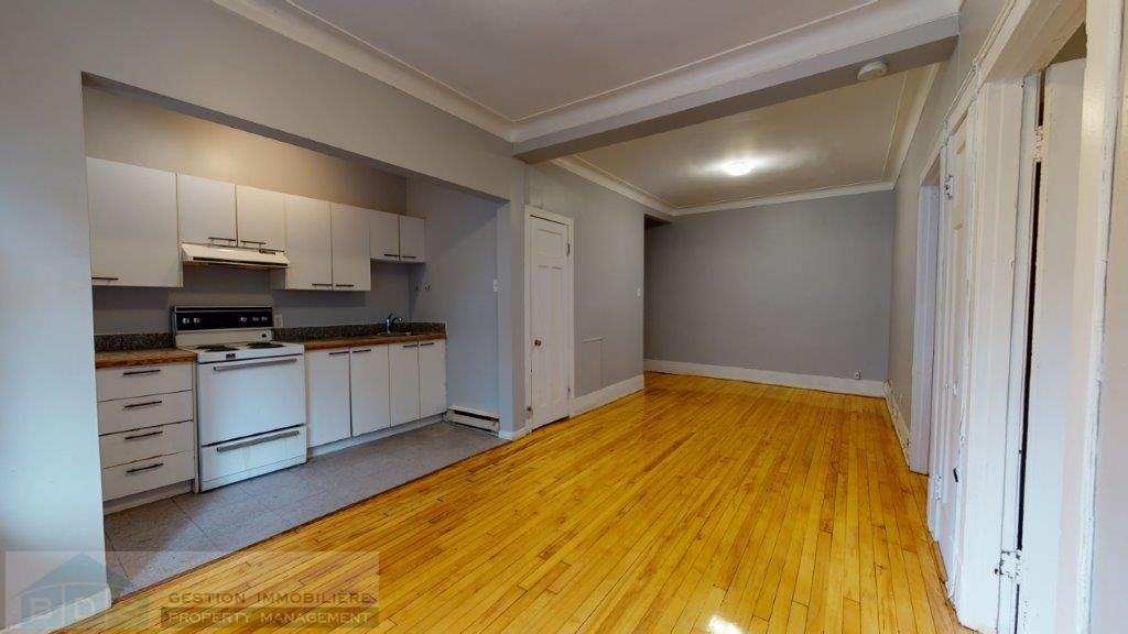 5998 Avenue du Parc #1 - Photo 7 of 14