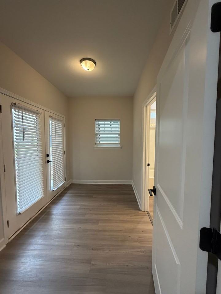 2589 Ocean Walk Dr Nw - Photo 3 of 31