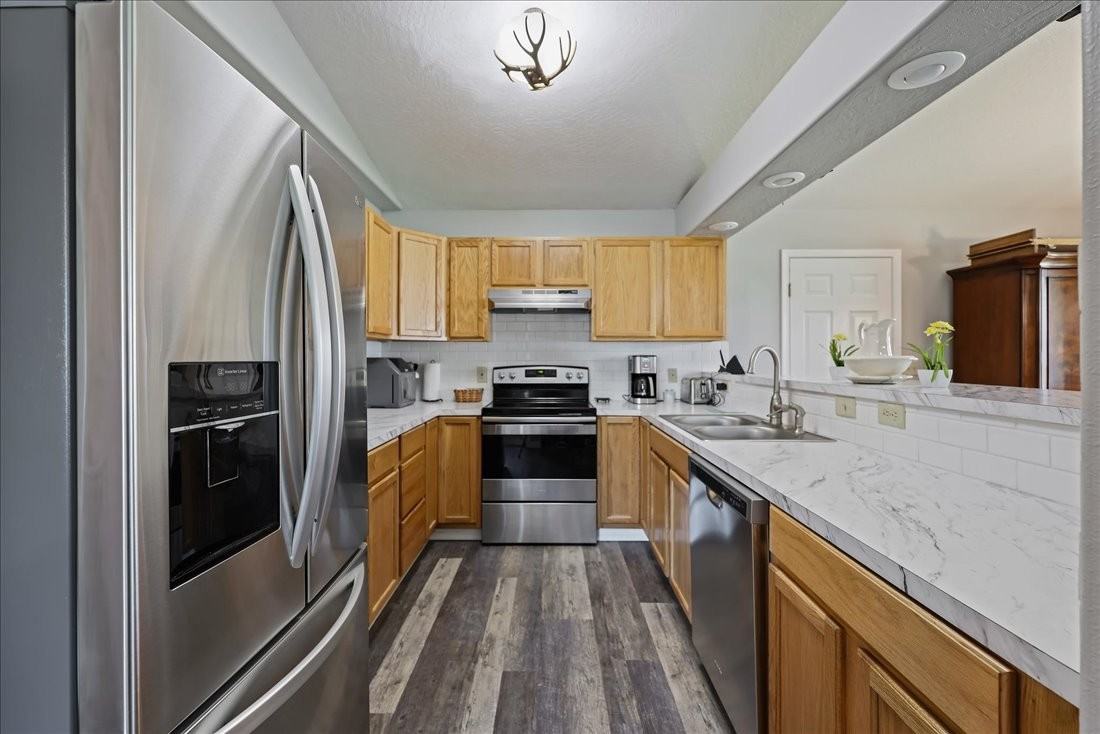 20 10th Ave N #NA - Photo 2 of 15