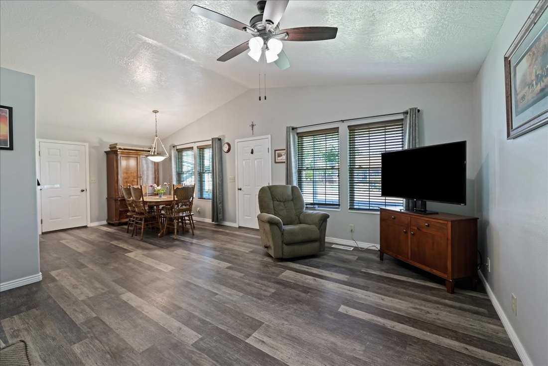 20 10th Ave N #NA - Photo 4 of 15