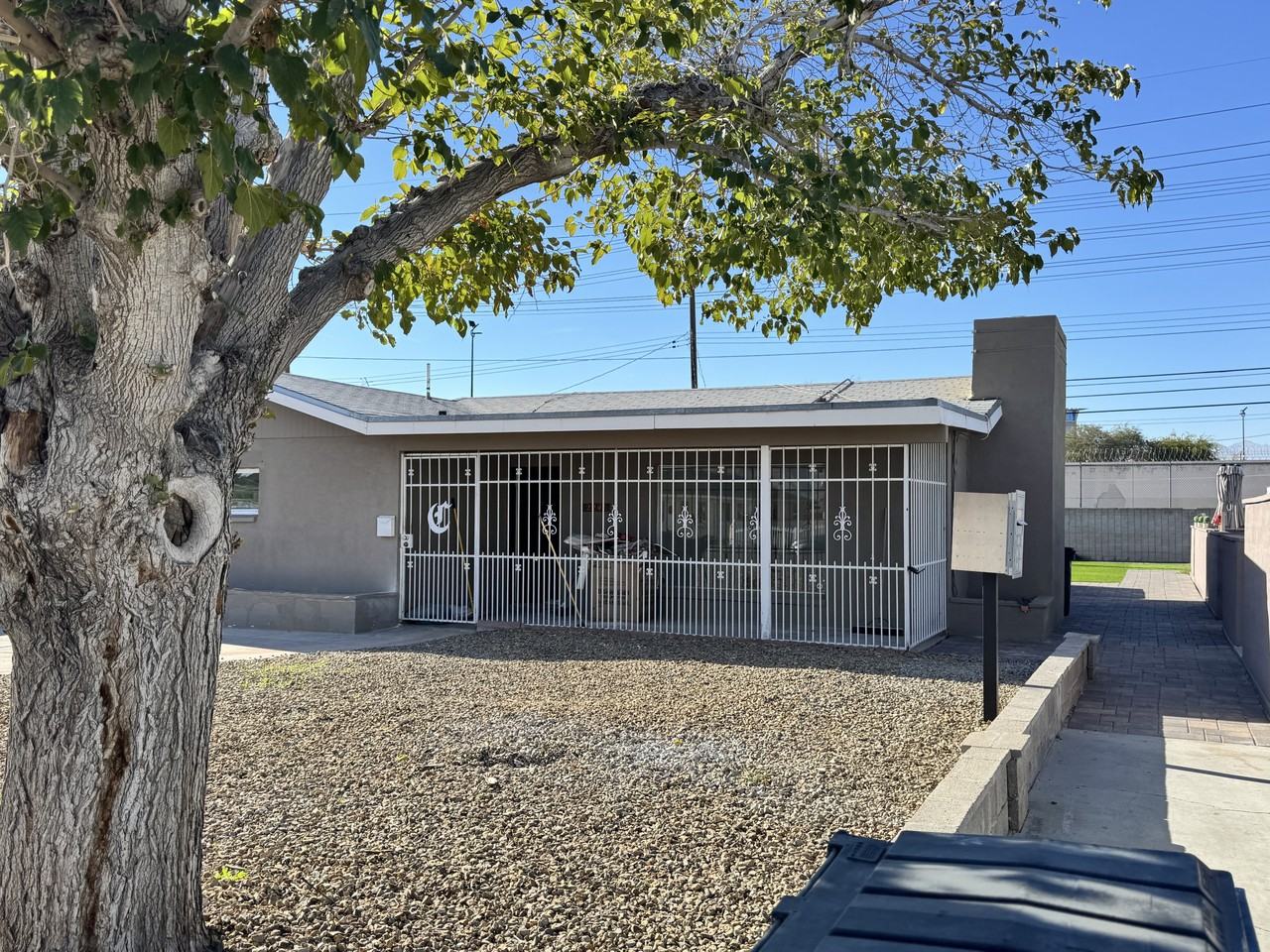 2241 Carroll St #NA - Photo 2 of 23