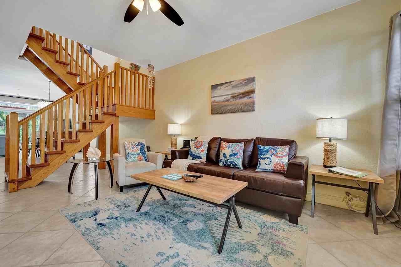 220 Pine Avenue #220 - Photo 3 of 16