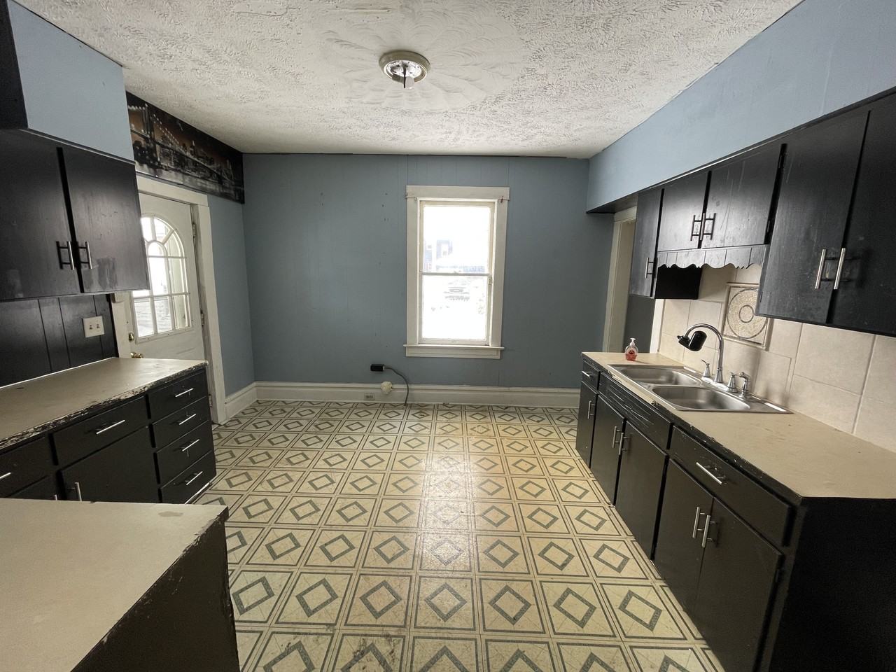 610 Pine Street #NA - Photo 2 of 10