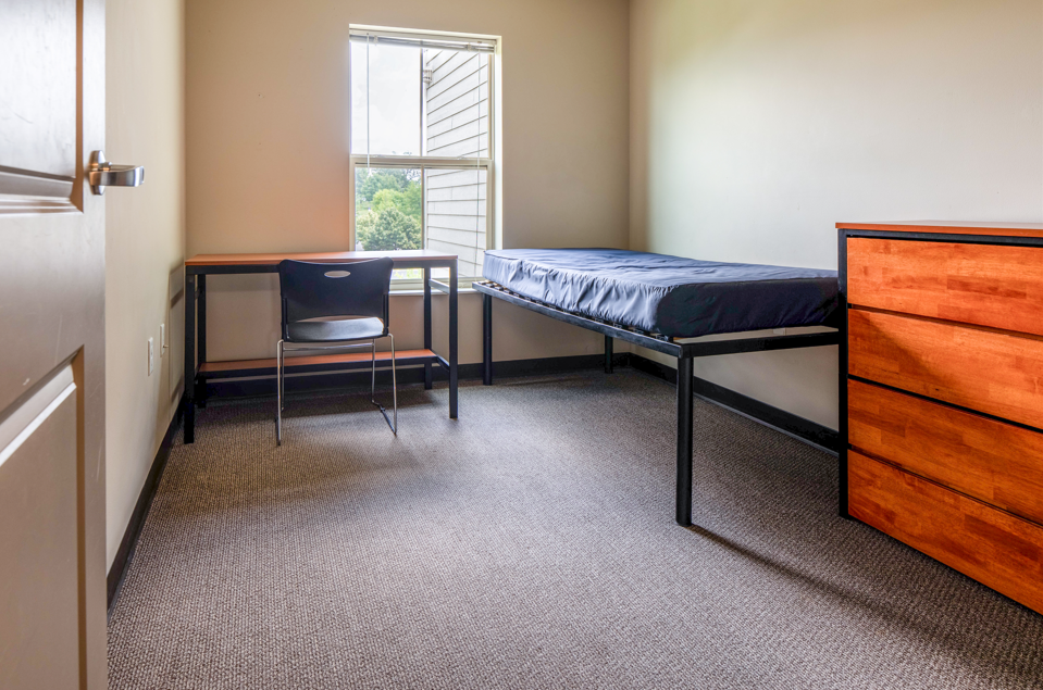 234 N Prince St - Photo 6 of 16