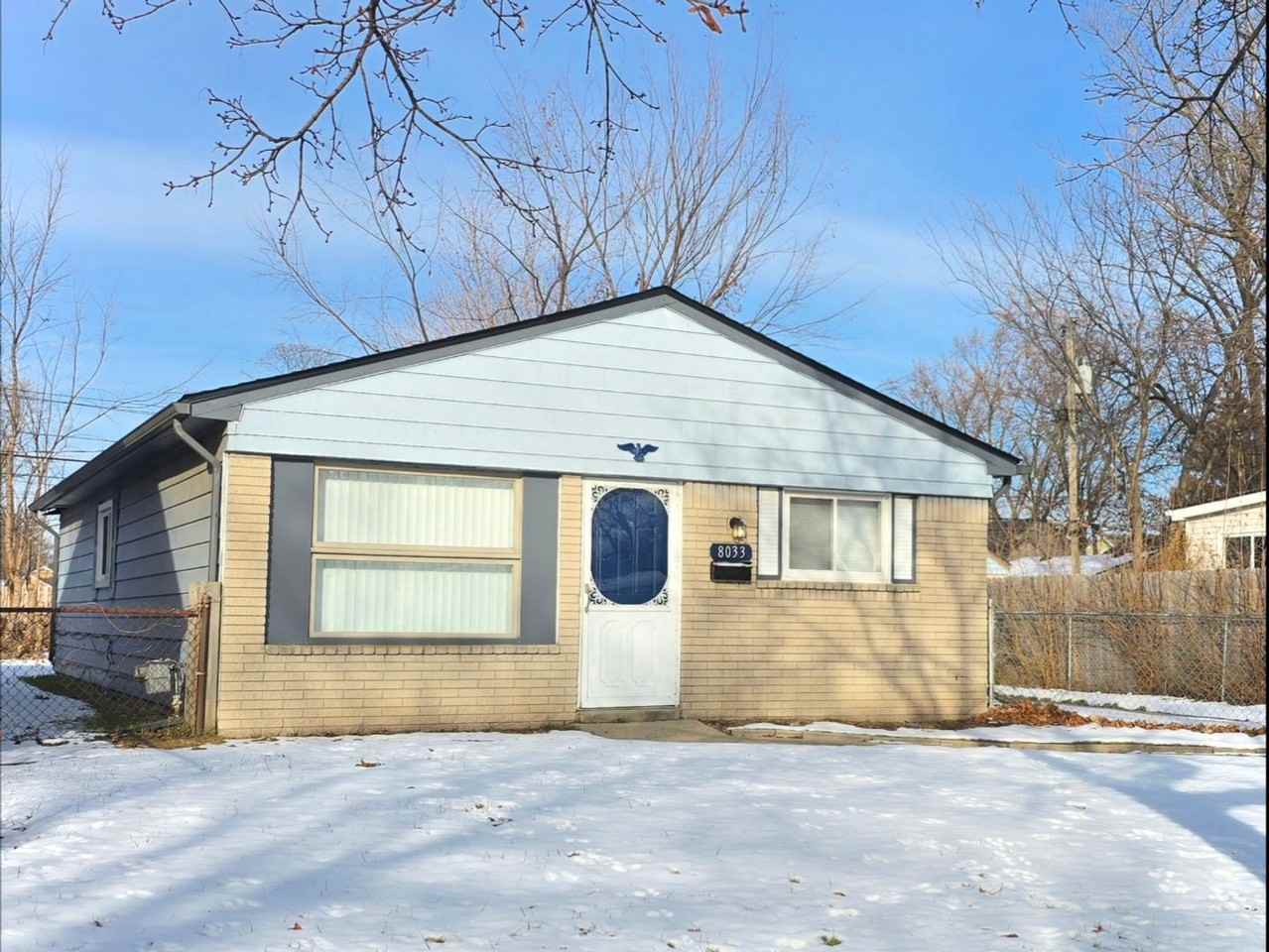 8033 Studebaker Avenue - Photo 3 of 33