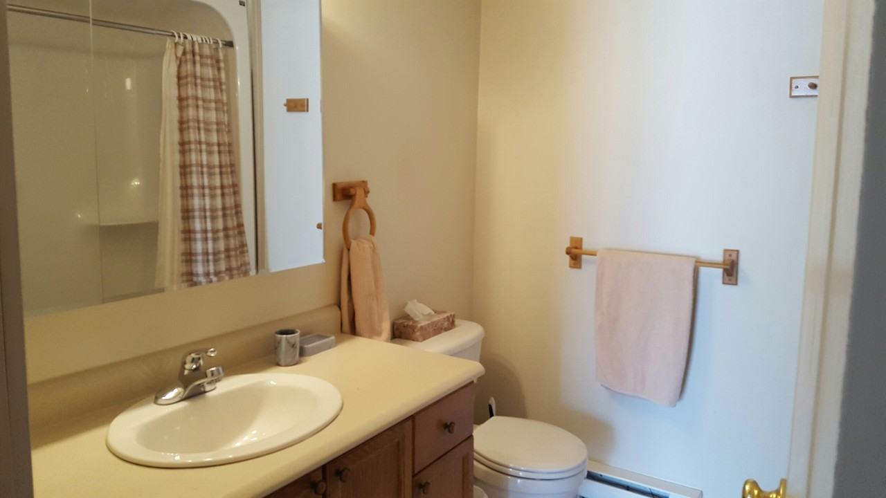 110 Bishop Driveunit 210 #210 - Photo 7 of 13