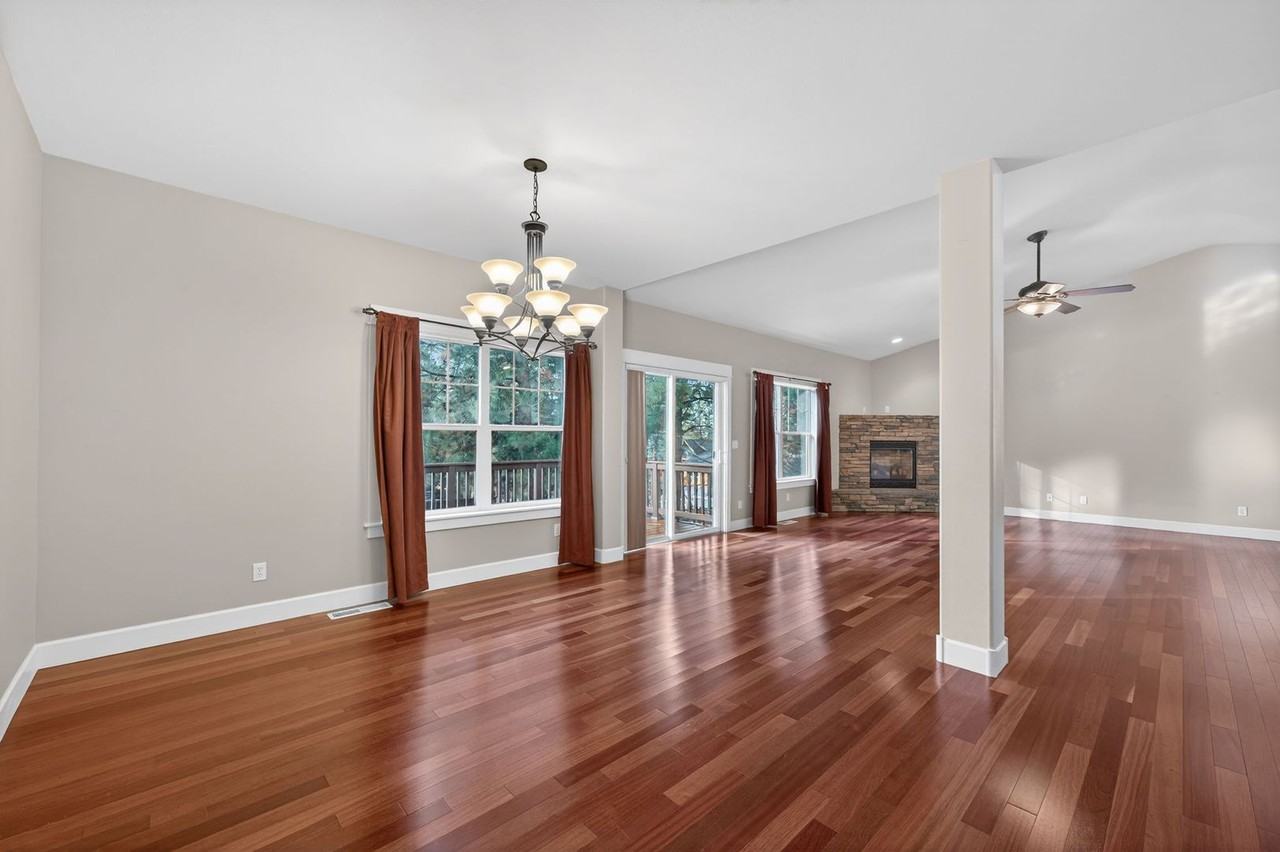 2842 Nw Windham Loop - Photo 7 of 28