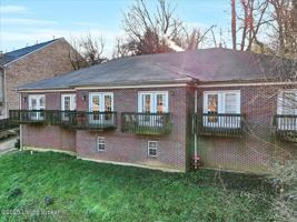 featured image of 2728 Brownsboro Road