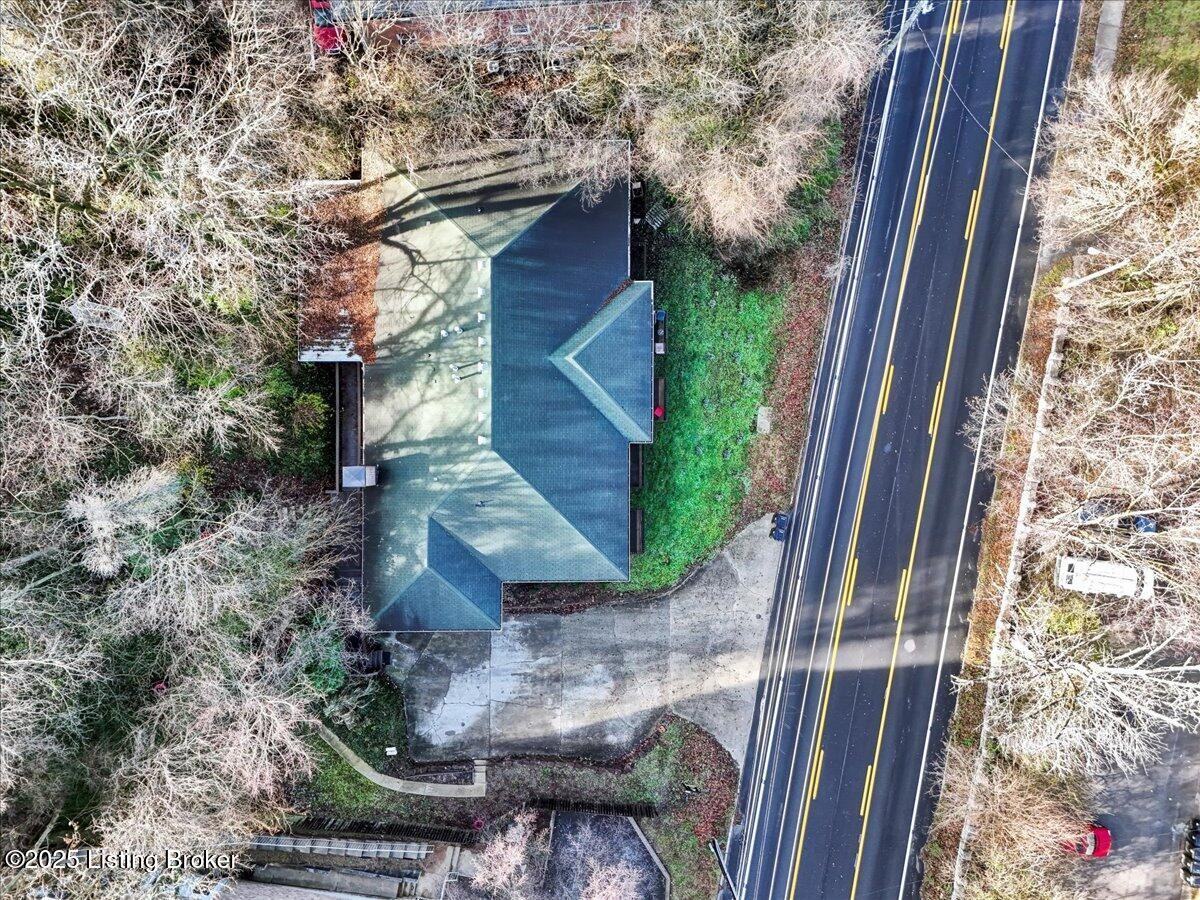 2728 Brownsboro Road - Photo 2 of 32