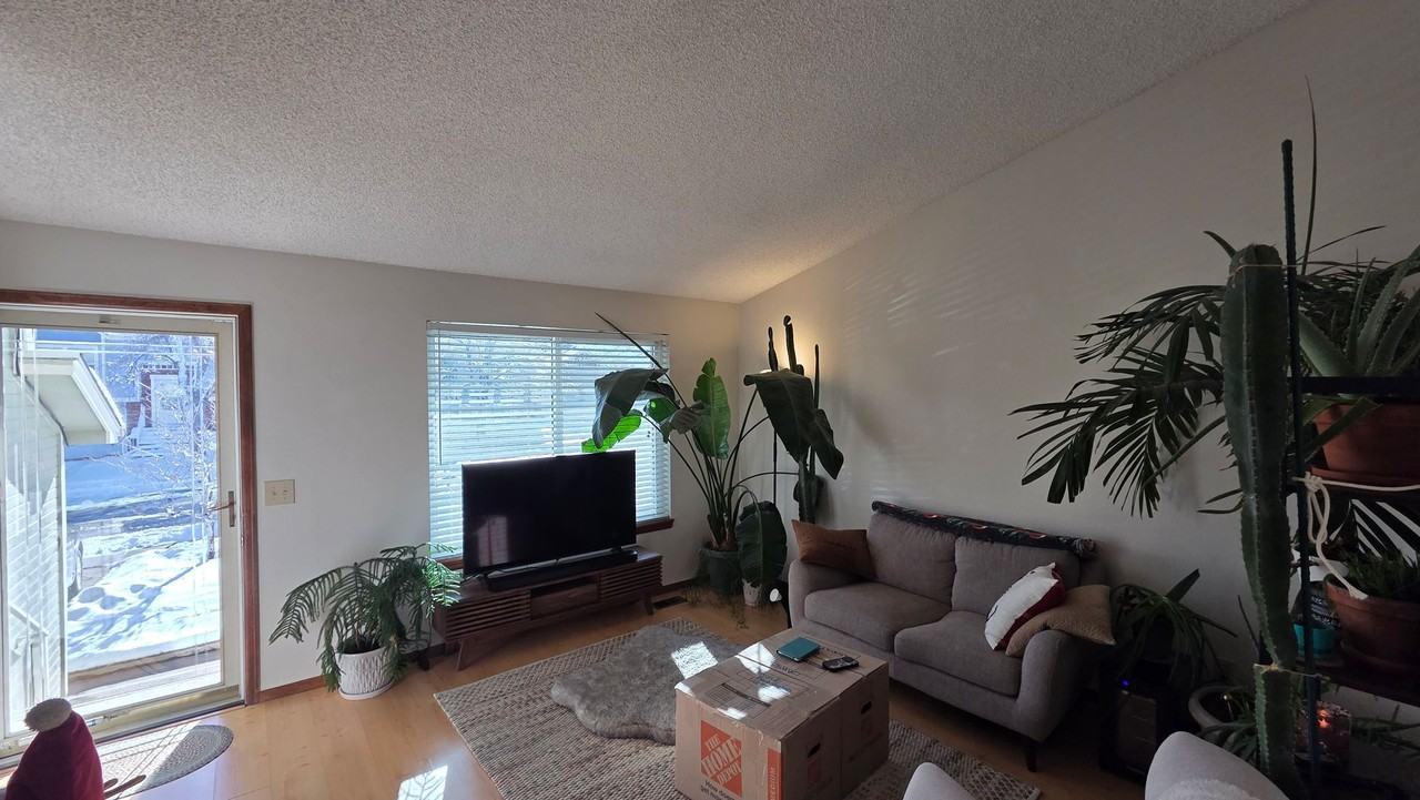 269 Regal St - Photo 5 of 21