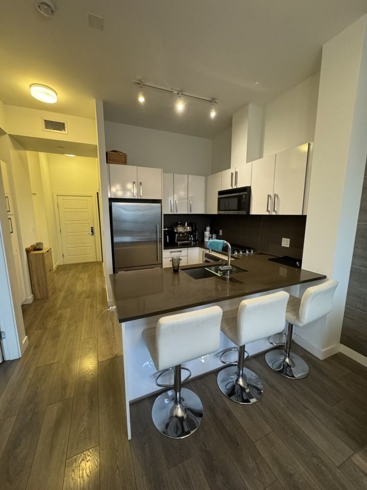 105 Second St W - Photo 3 of 10