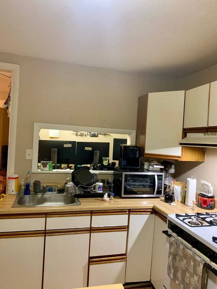 714 S State St - Photo 5 of 16