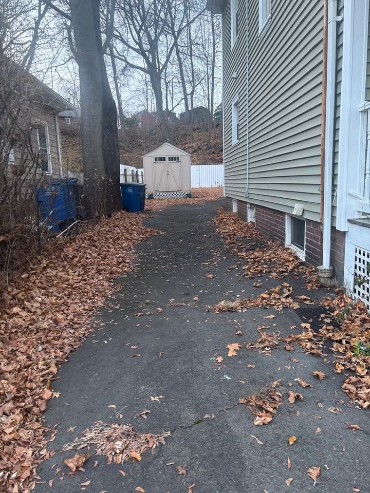 318 Front Street - Photo 3 of 27