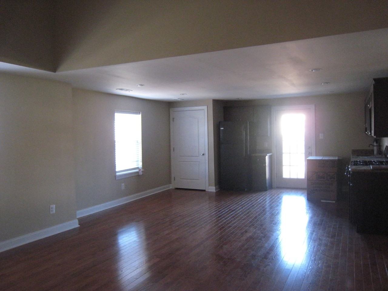 224 Old York Road - Photo 7 of 8