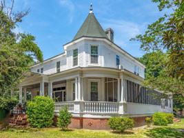 featured image of 116 Highland Avenue