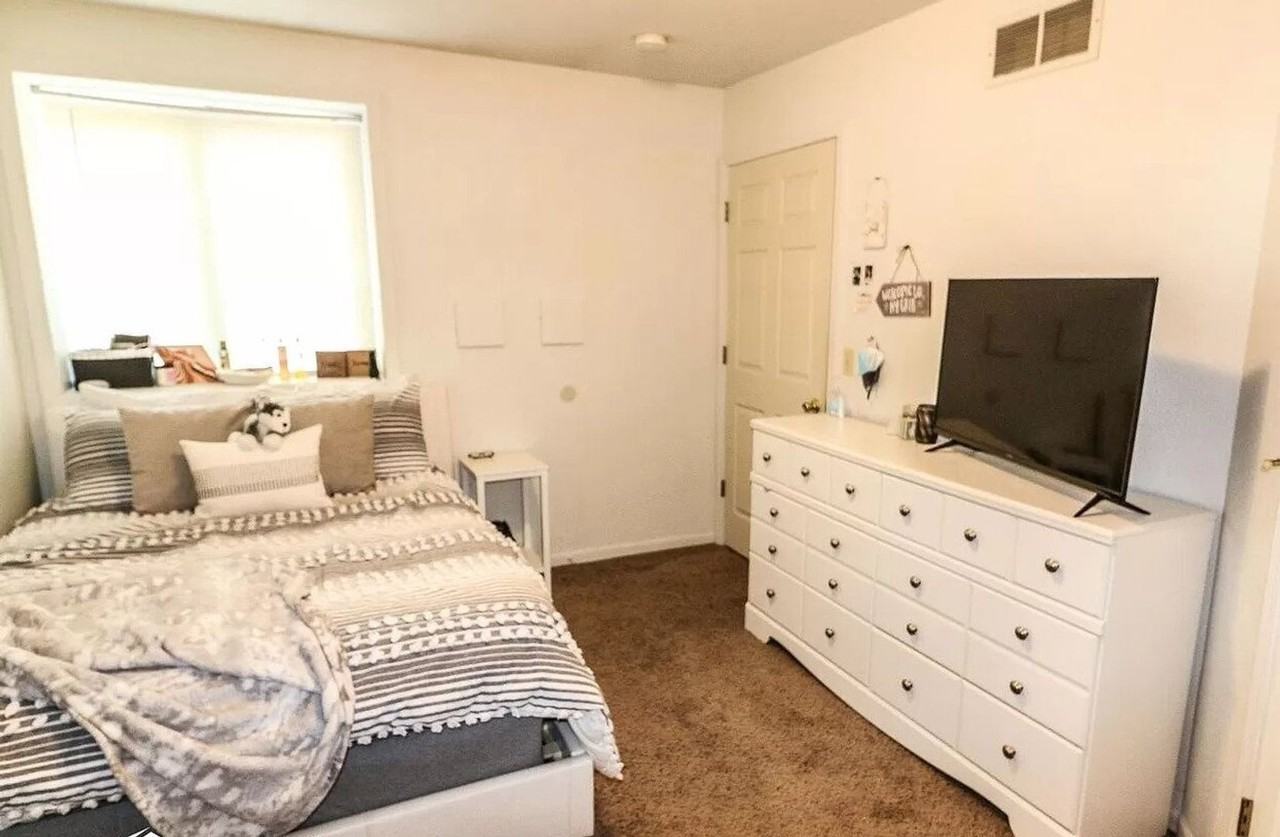 817 Thurston Street - Photo 3 of 8