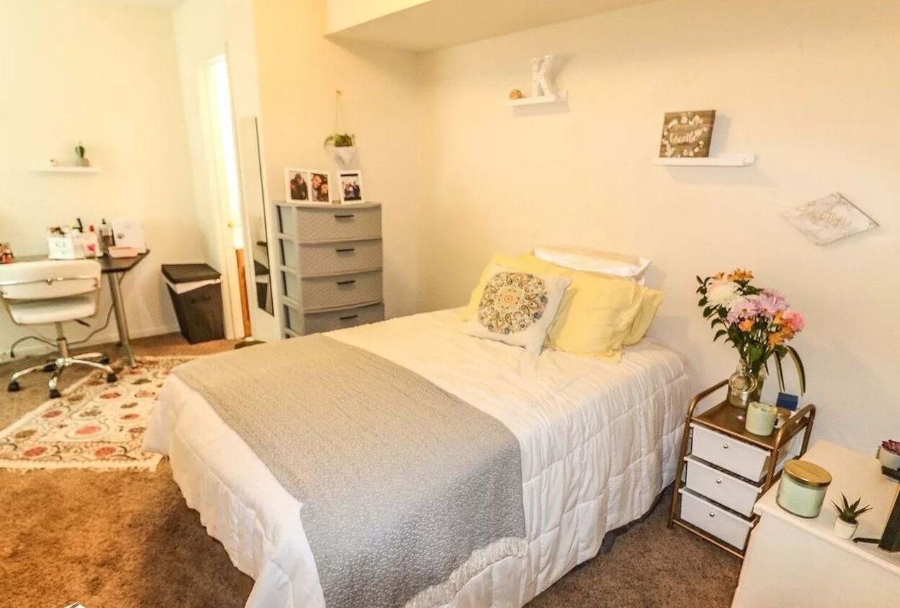 817 Thurston Street - Photo 5 of 8