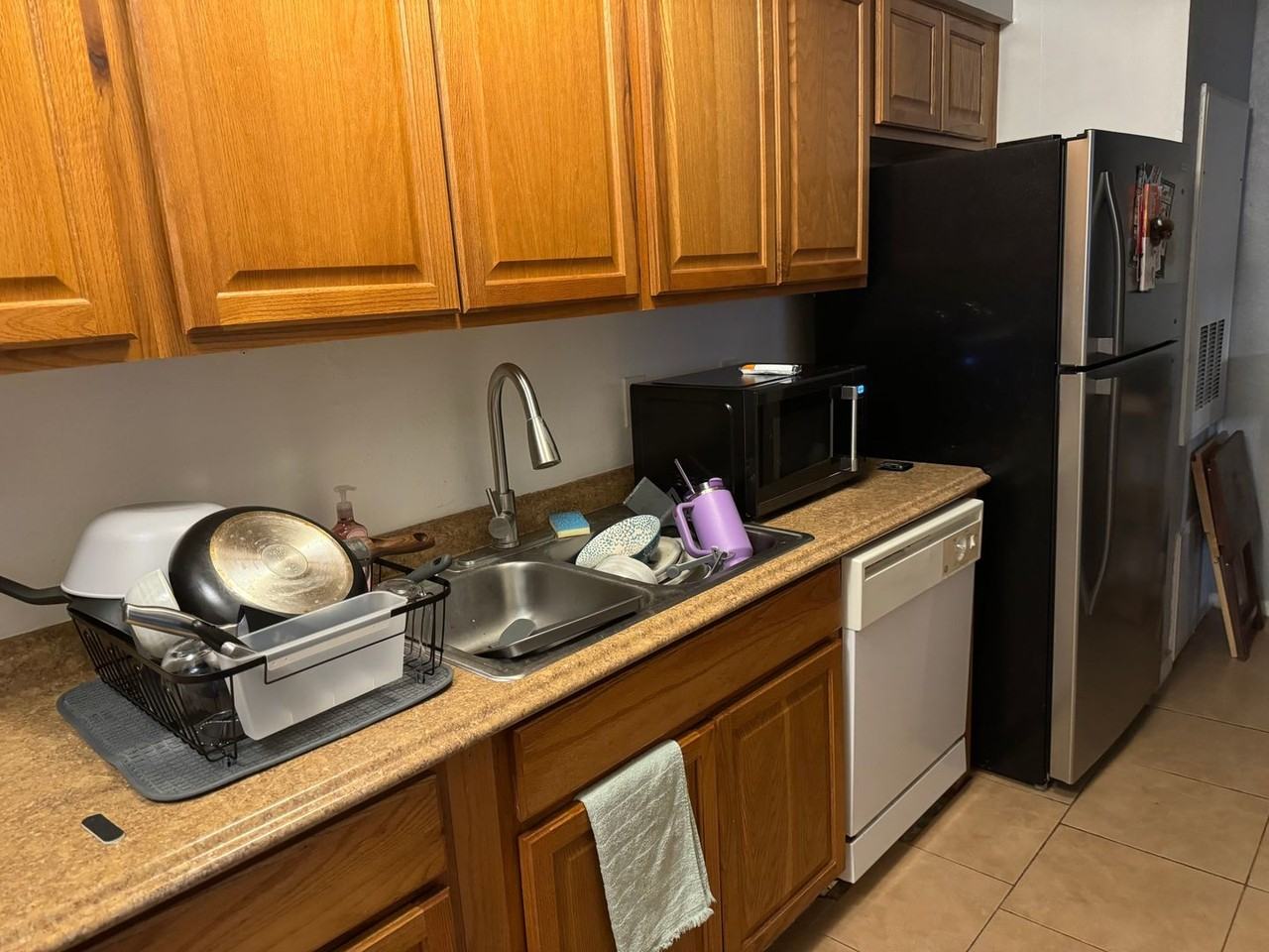 1104 Autumn Cir #B - Photo 4 of 8