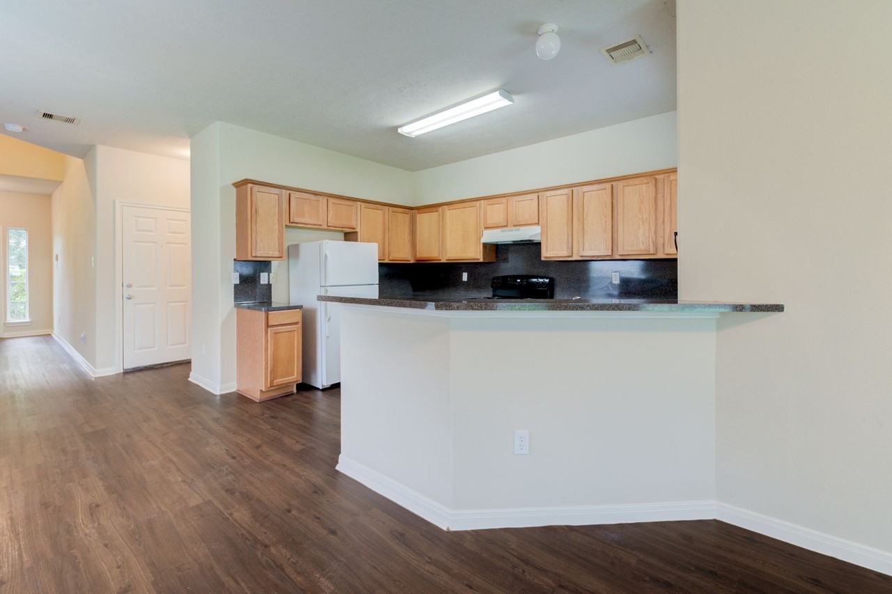 9606 Ashville Drive #B - Photo 7 of 21