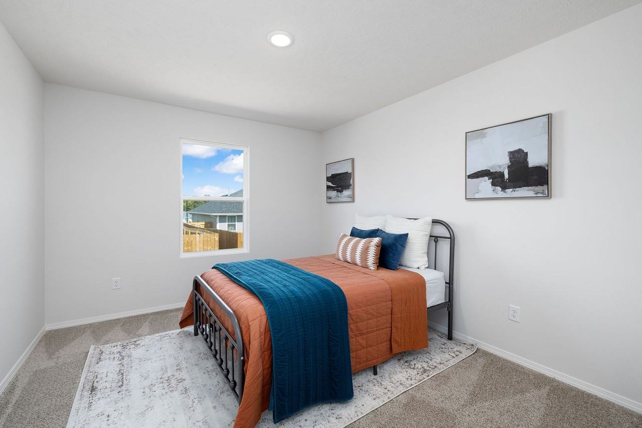 114 Pin Oak Drive - Photo 3 of 24